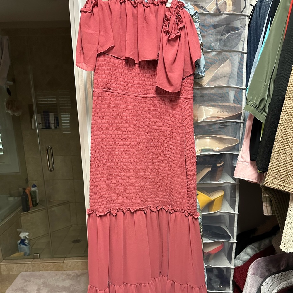 Baltic Born Amalfi Smocked Maxi Dress | Rose
L